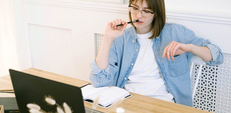 Deciding Between Job Offers: 3 Questions to Ask Yourself
